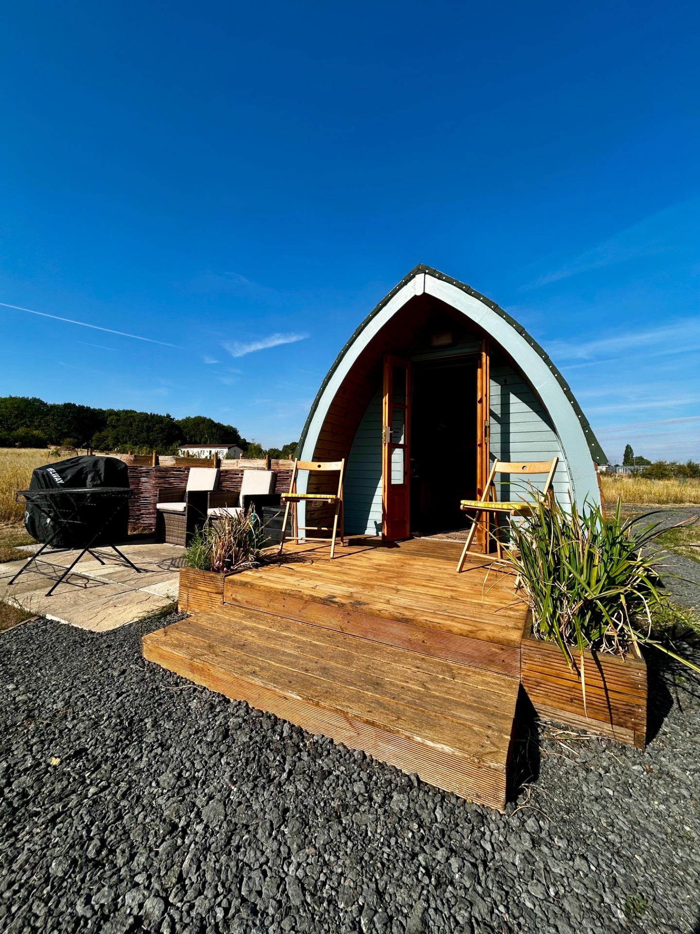 Thistle Pod Patio & Decking